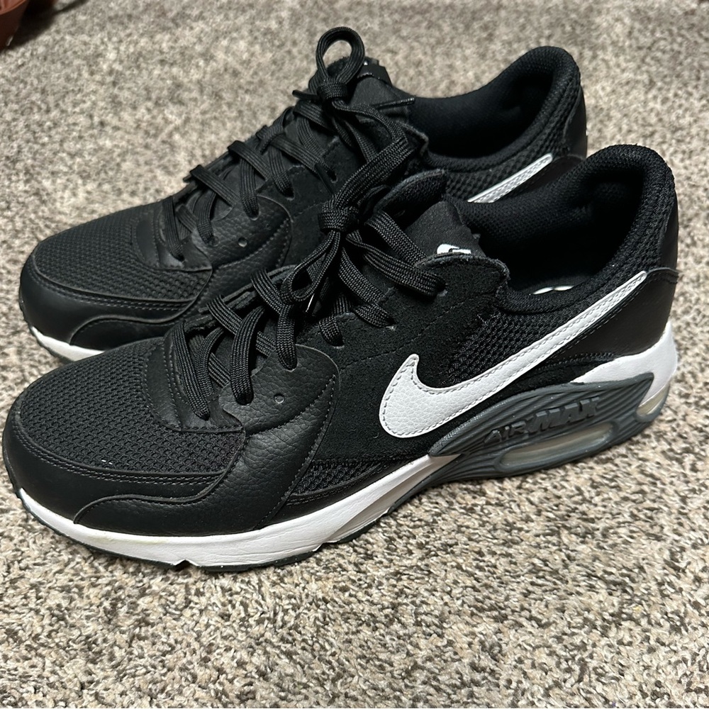 Women’s Nike Air Max